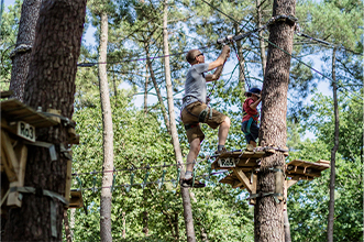 Indian Forest tree climbing activities in La Coubre forest, at Les Mathes - La Palmyre